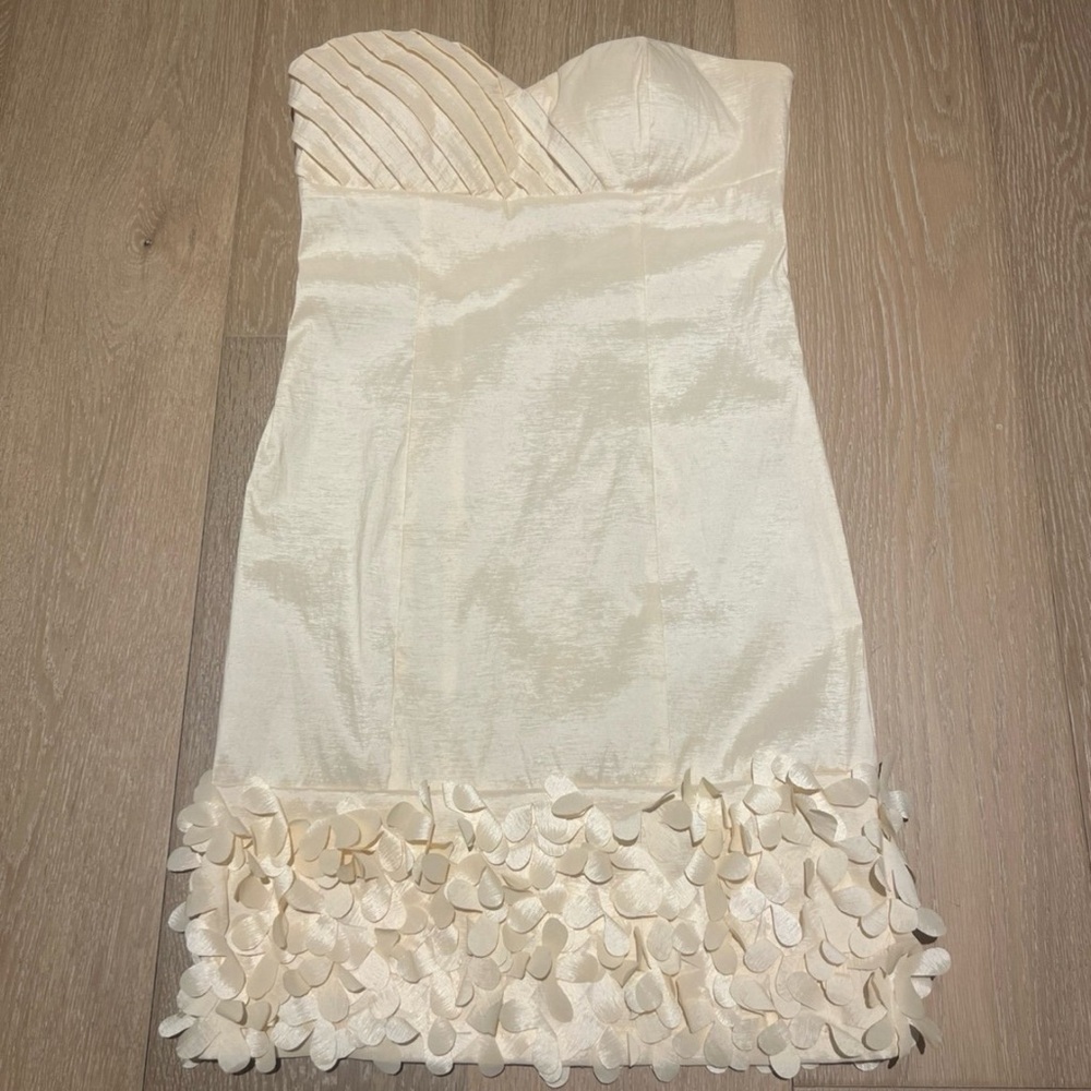 Strapless ivory cream mini dress with petals size medium
